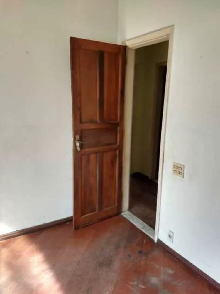 Casa, 4 quartos, 650 m² - Foto 2