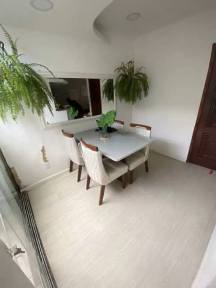 Apartamento à venda com 2 quartos, 63m² - Foto 3