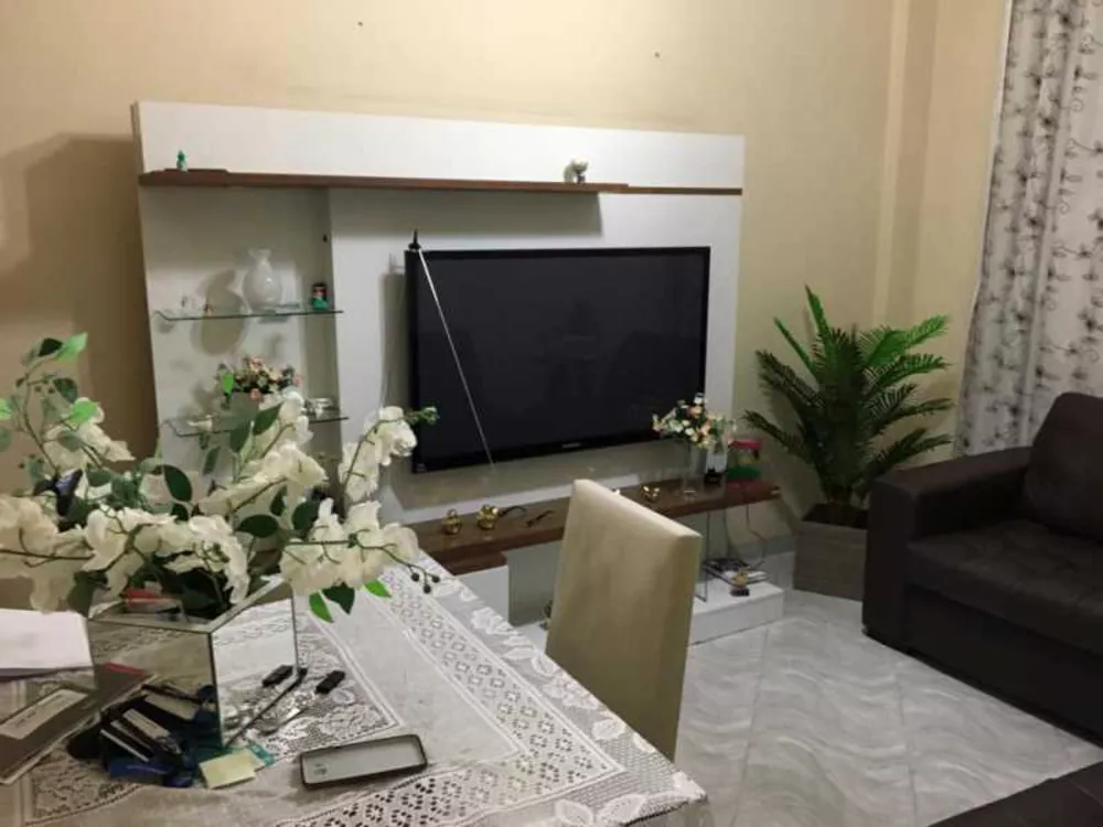 Apartamento à venda com 2 quartos, 60m² - Foto 4