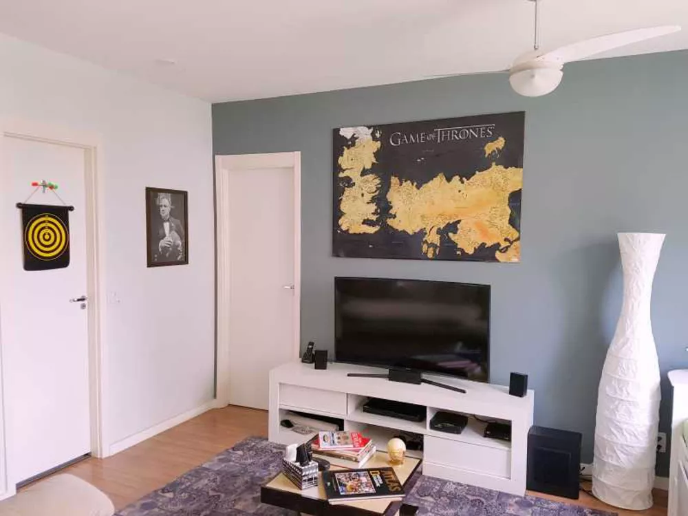 Apartamento à venda com 2 quartos, 70m² - Foto 4