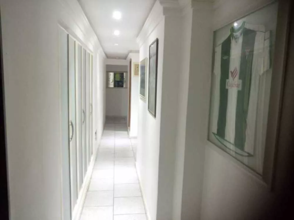Cobertura, 3 quartos, 240 m² - Foto 2