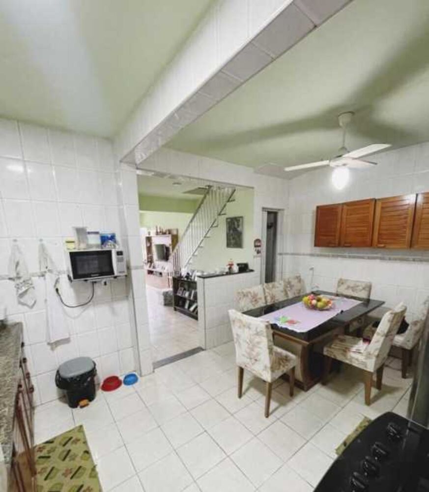 Casa à venda com 3 quartos, 160m² - Foto 3