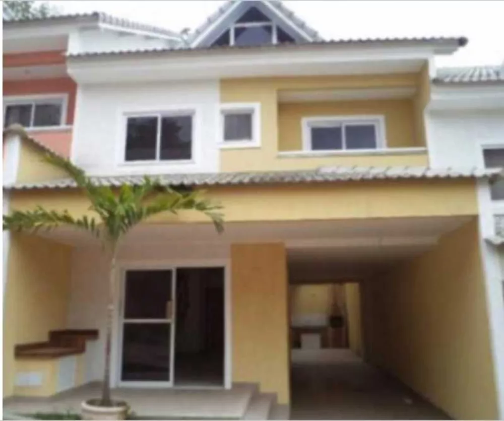 Casa, 4 quartos, 195 m² - Foto 1