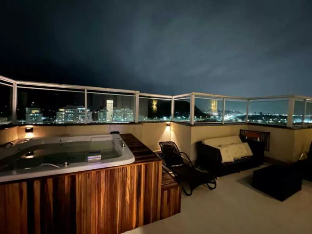 Cobertura, 3 quartos, 189 m² - Foto 2