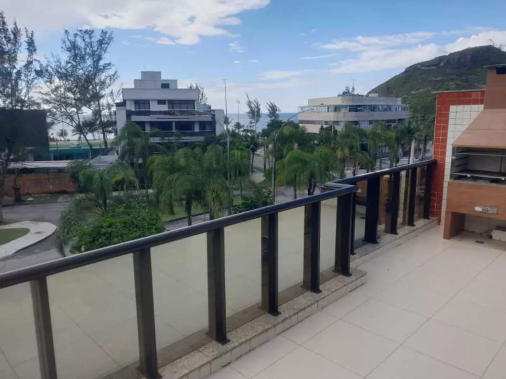 Cobertura, 3 quartos, 185 m² - Foto 1