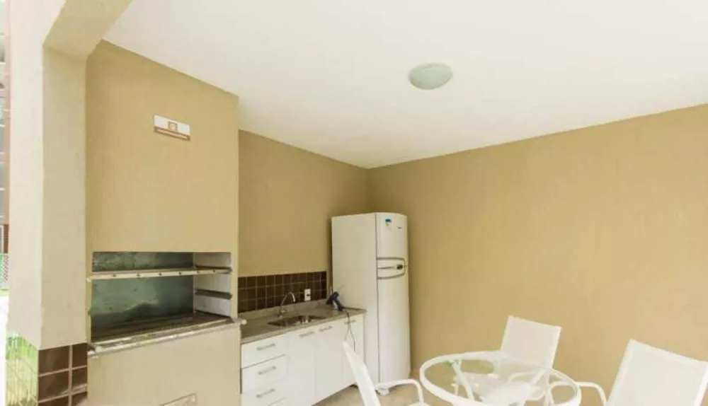 Apartamento à venda com 2 quartos, 45m² - Foto 3