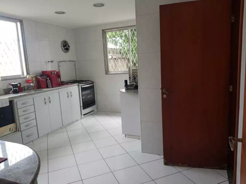 Casa, 3 quartos, 231 m² - Foto 10