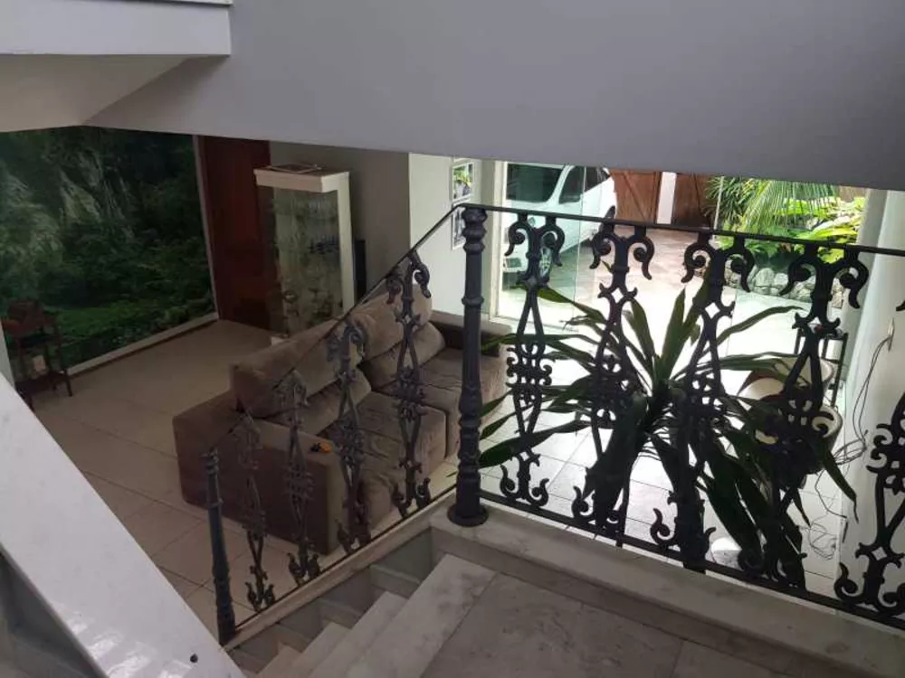 Casa, 3 quartos, 231 m² - Foto 2