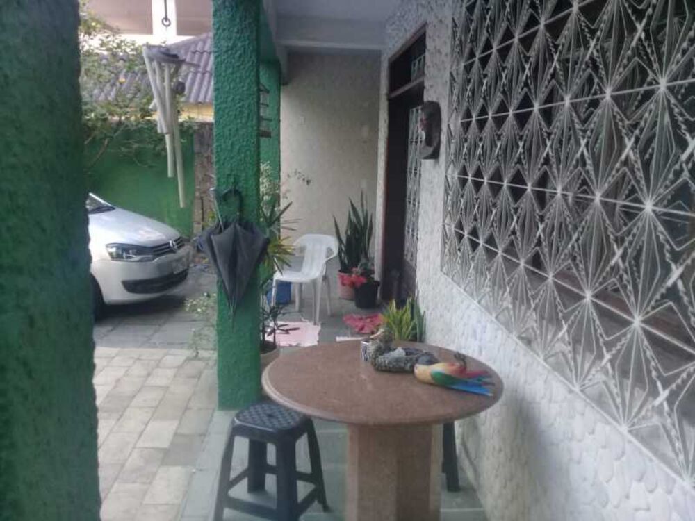 Casa à venda com 5 quartos, 346m² - Foto 2