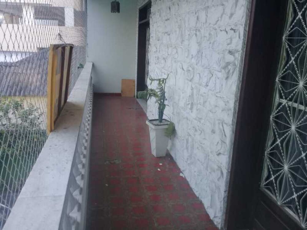 Casa à venda com 5 quartos, 346m² - Foto 1