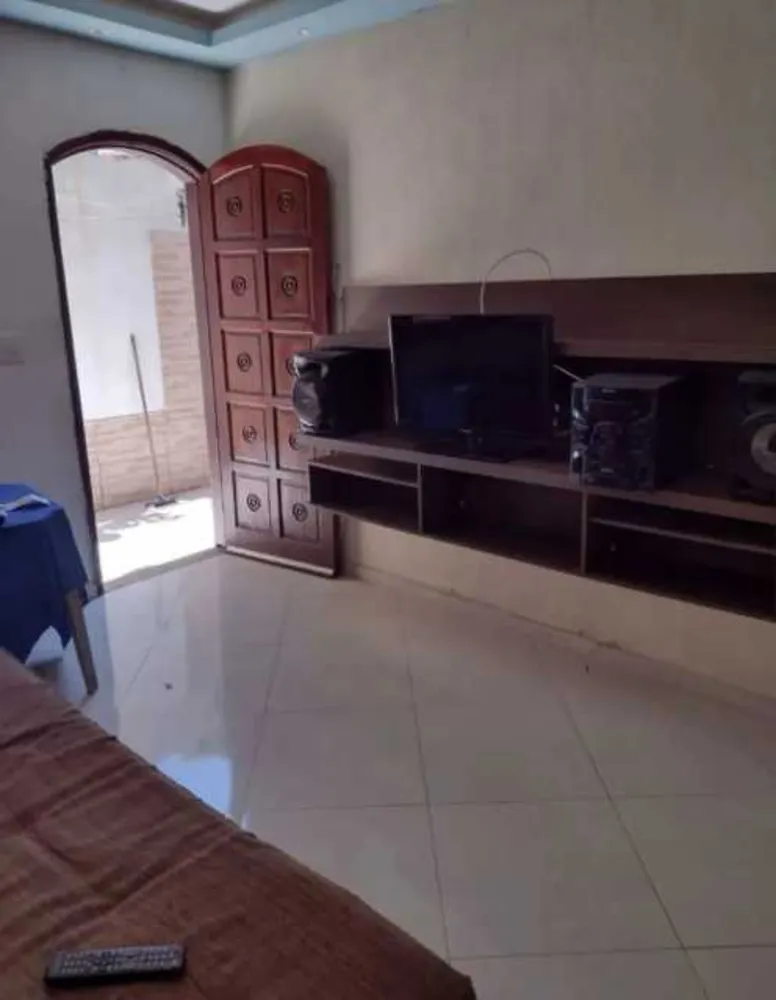 Casa, 2 quartos, 160 m² - Foto 2