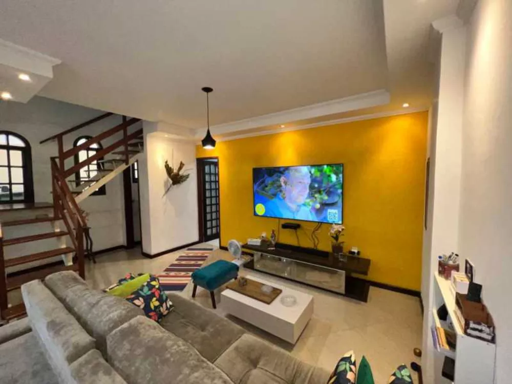 Casa de Condomínio à venda com 3 quartos, 179m² - Foto 3