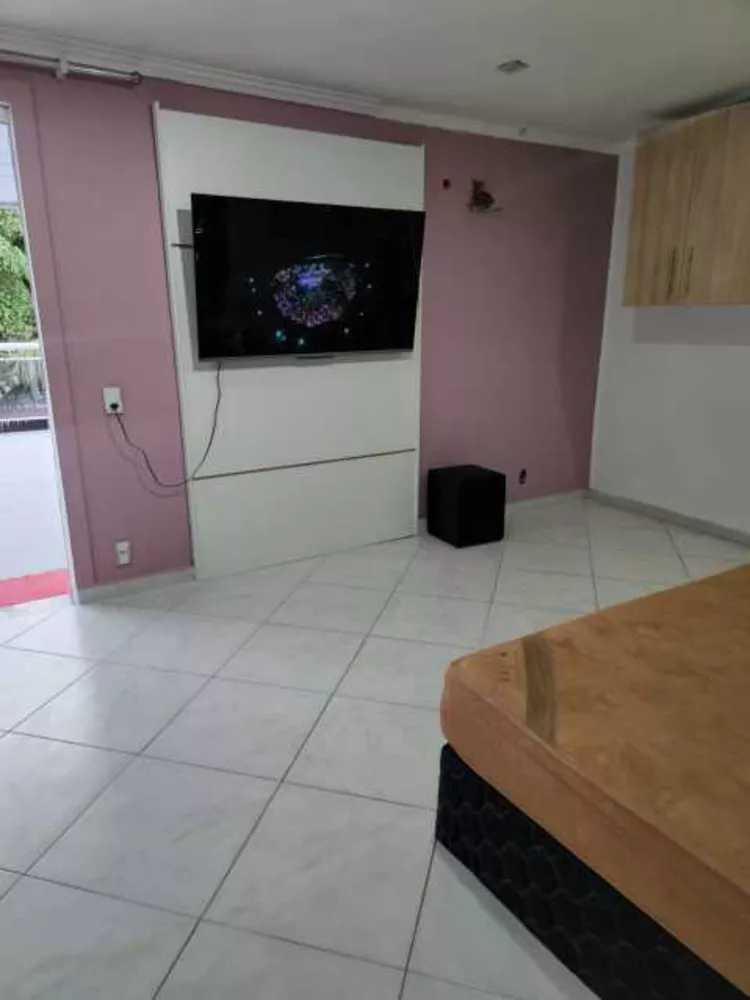Casa, 4 quartos, 270 m² - Foto 11