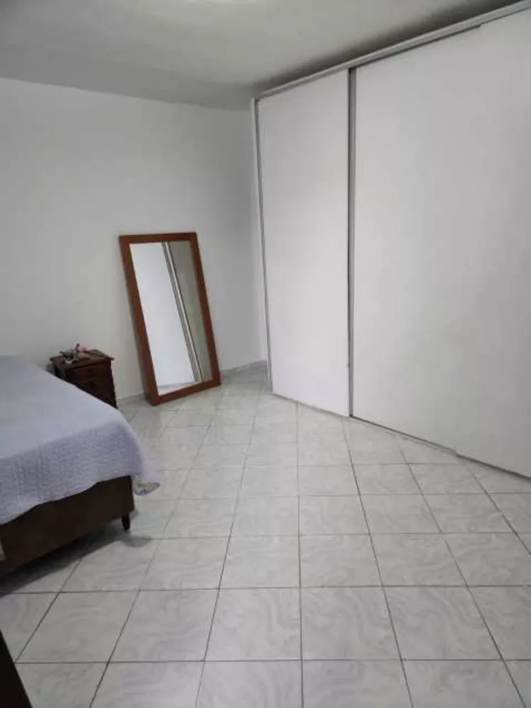 Casa, 4 quartos, 270 m² - Foto 10