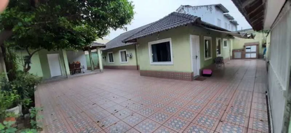 Casa de Condomínio à venda com 3 quartos, 135m² - Foto 1