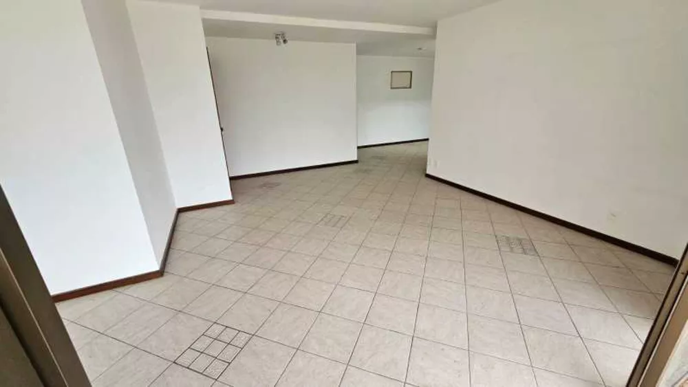 Cobertura, 3 quartos, 183 m² - Foto 2