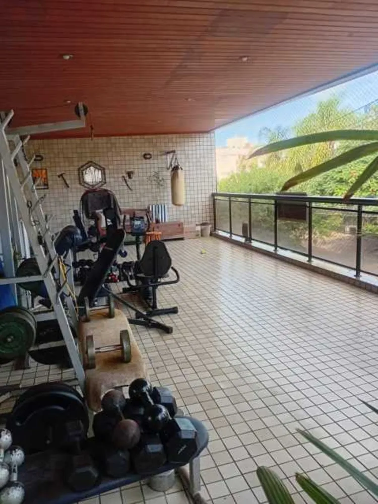Apartamento, 3 quartos, 156 m² - Foto 1
