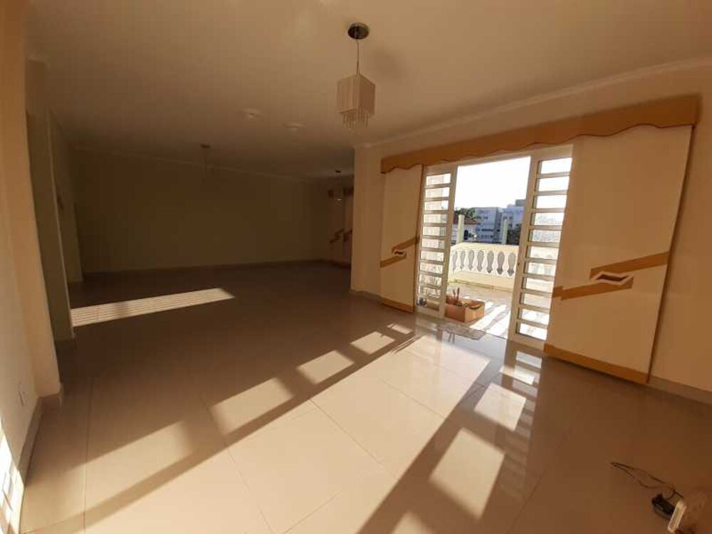 Casa, 4 quartos, 417 m² - Foto 4