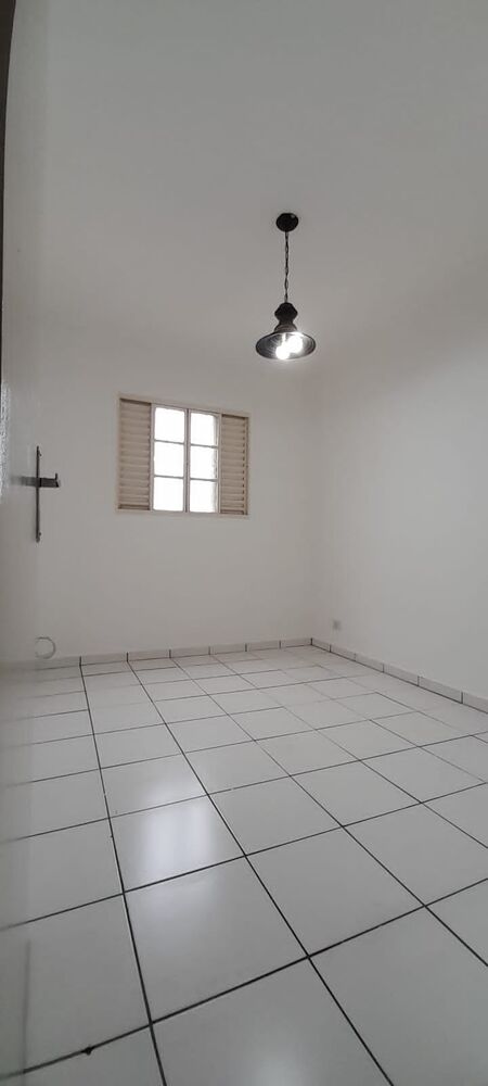 Apartamento à venda com 3 quartos, 220m² - Foto 3