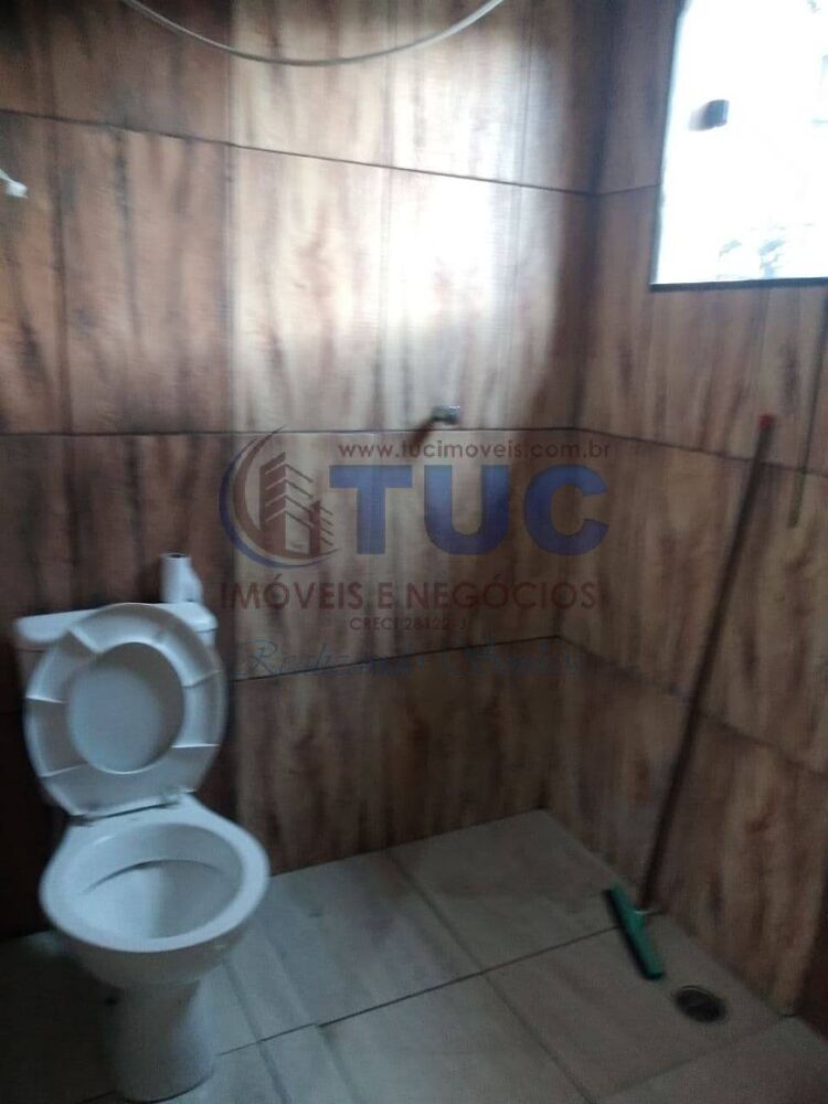 Casa à venda com 4 quartos, 250m² - Foto 14