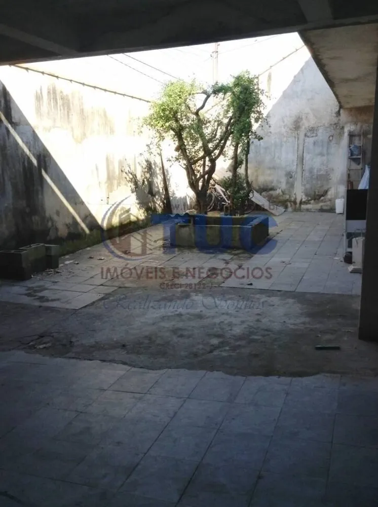Casa, 6 quartos, 222 m² - Foto 6