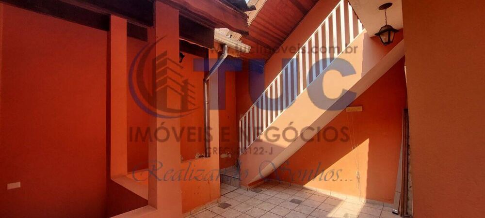 Casa à venda com 3 quartos, 190m² - Foto 4