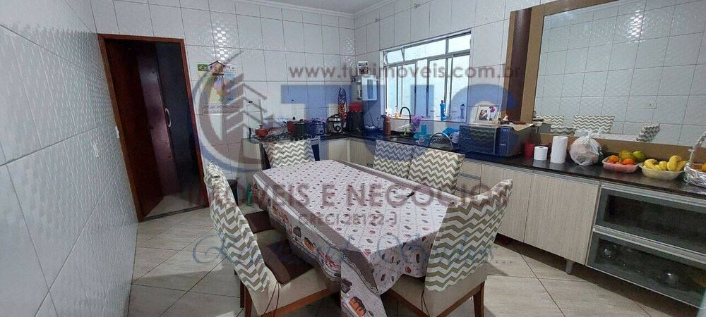 Casa, 4 quartos, 149 m² - Foto 3