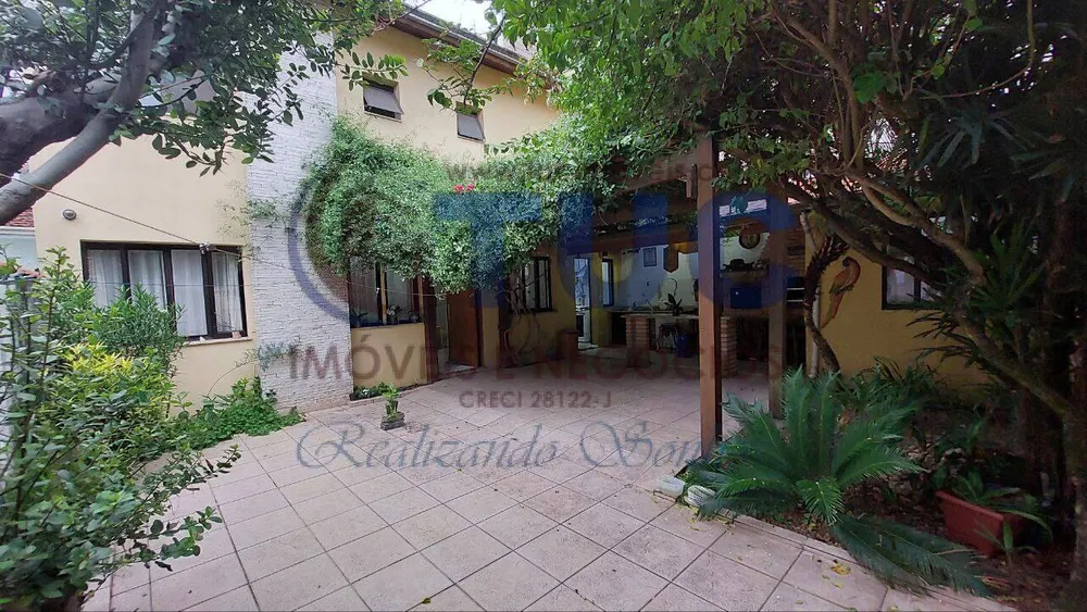Casa, 6 quartos, 330 m² - Foto 1