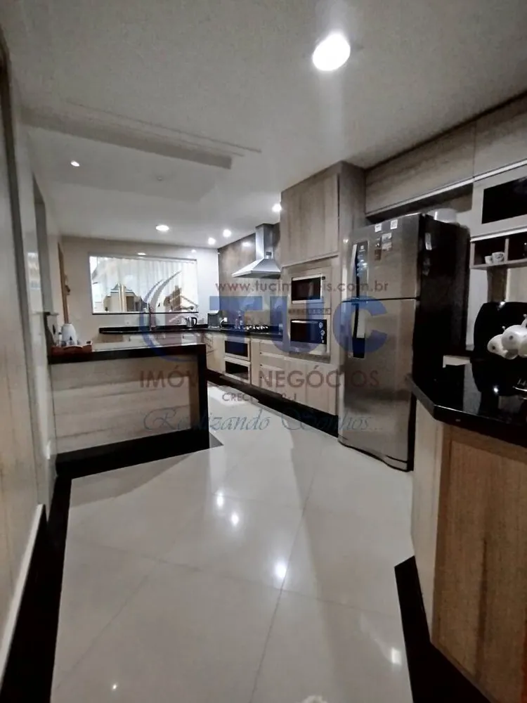 Casa, 3 quartos, 178 m² - Foto 3