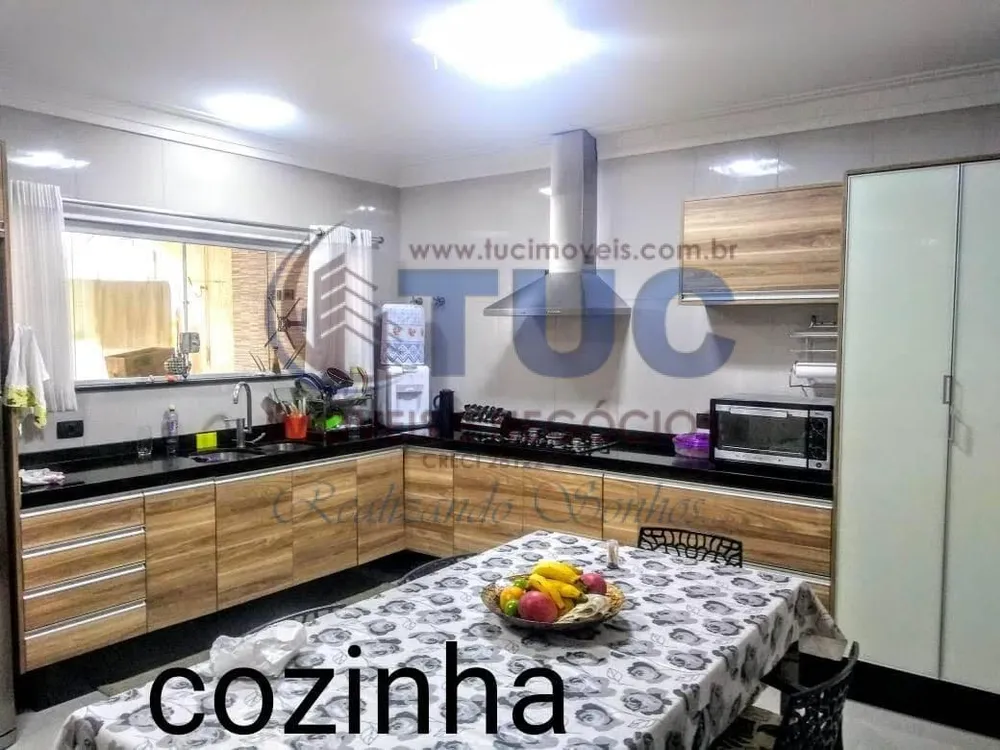 Casa, 3 quartos, 268 m² - Foto 9