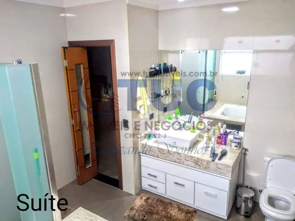 Casa, 3 quartos, 268 m² - Foto 15