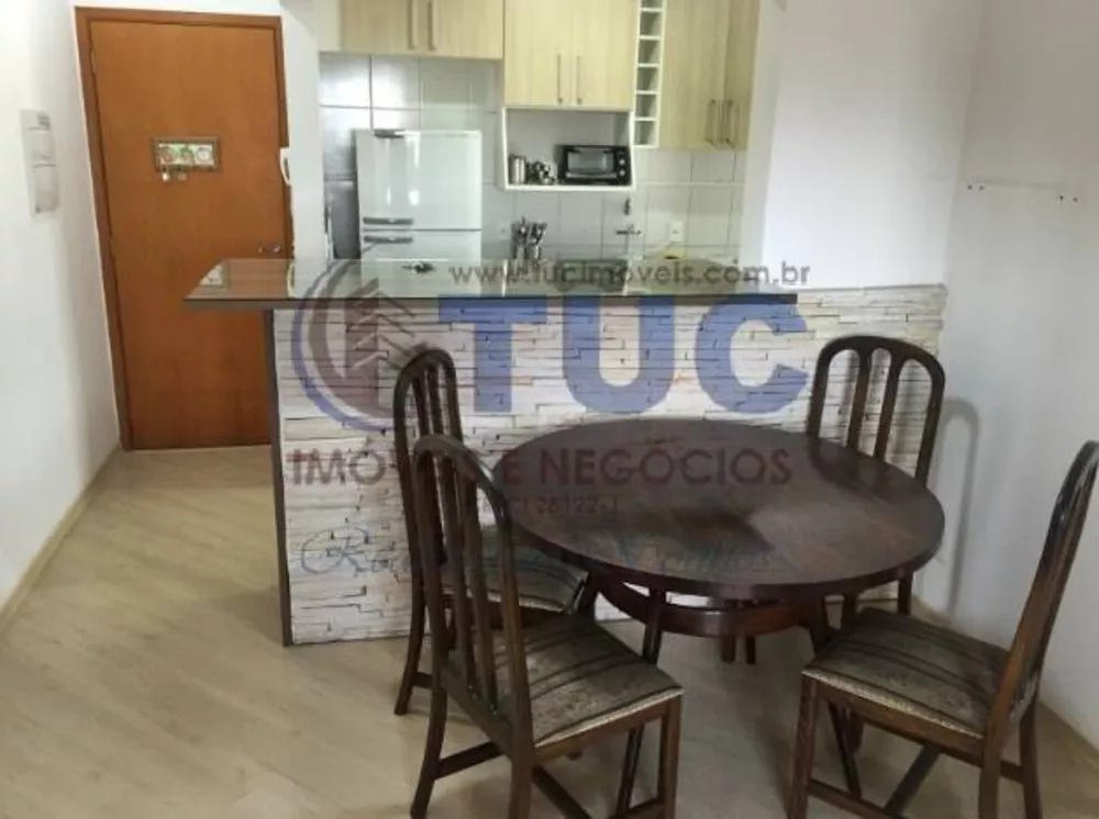 Apartamento à venda com 3 quartos, 64m² - Foto 2