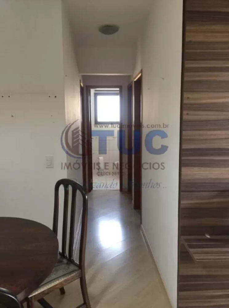 Apartamento à venda com 3 quartos, 64m² - Foto 3