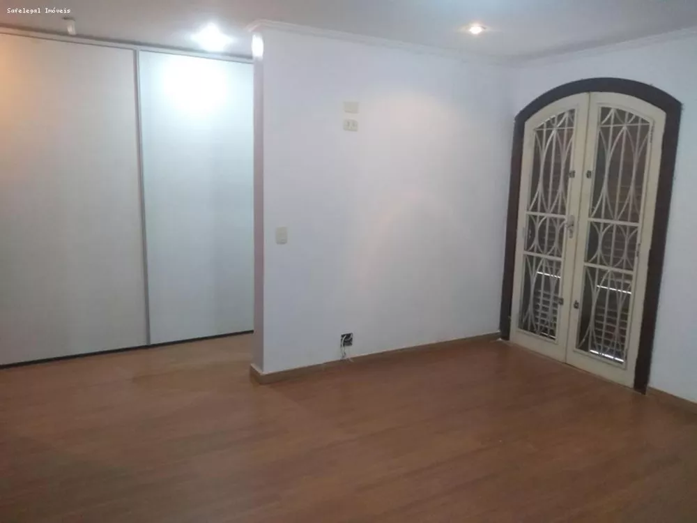 Casa à venda com 1 quarto, 393m² - Foto 3