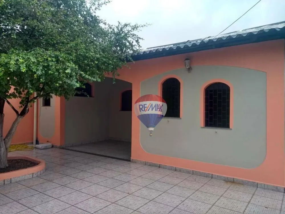 Casa, 3 quartos, 170 m² - Foto 1