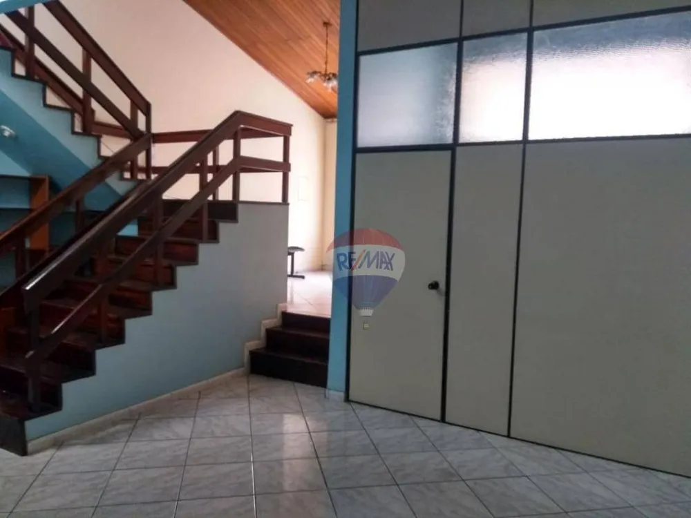 Casa, 4 quartos, 236 m² - Foto 4