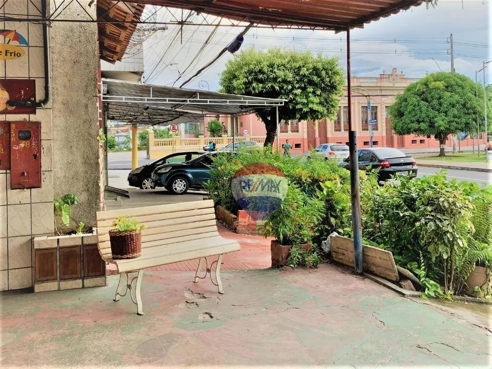 Prédio Inteiro, 528 m² - Foto 1