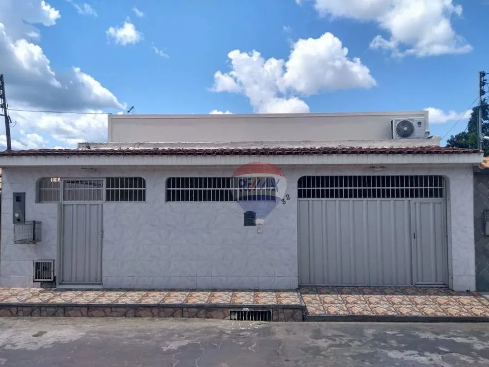 Casa, 3 quartos, 176 m² - Foto 2