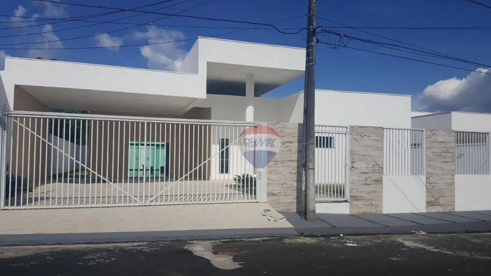 Casa, 4 quartos, 340 m² - Foto 3