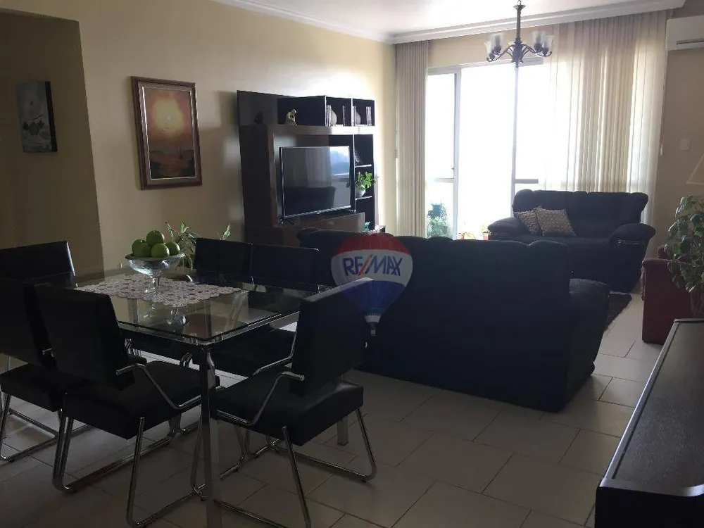 Apartamento, 3 quartos, 145 m² - Foto 1