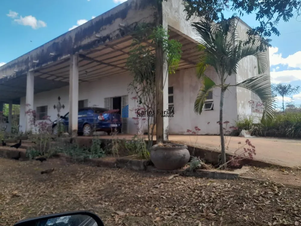 Chácara, 4 quartos, 5000 m² - Foto 1