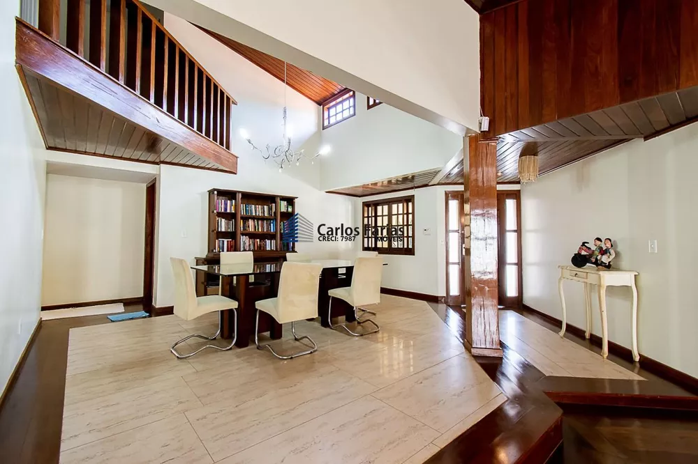Casa, 5 quartos, 400 m² - Foto 1