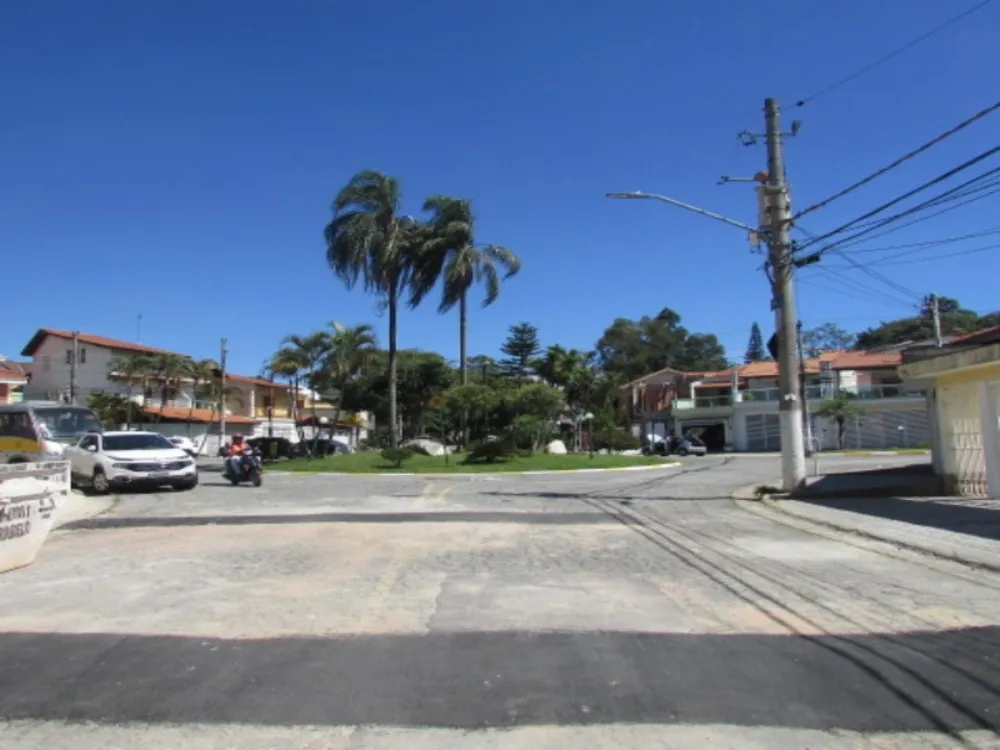 Sobrado, 3 quartos, 270 m² - Foto 1