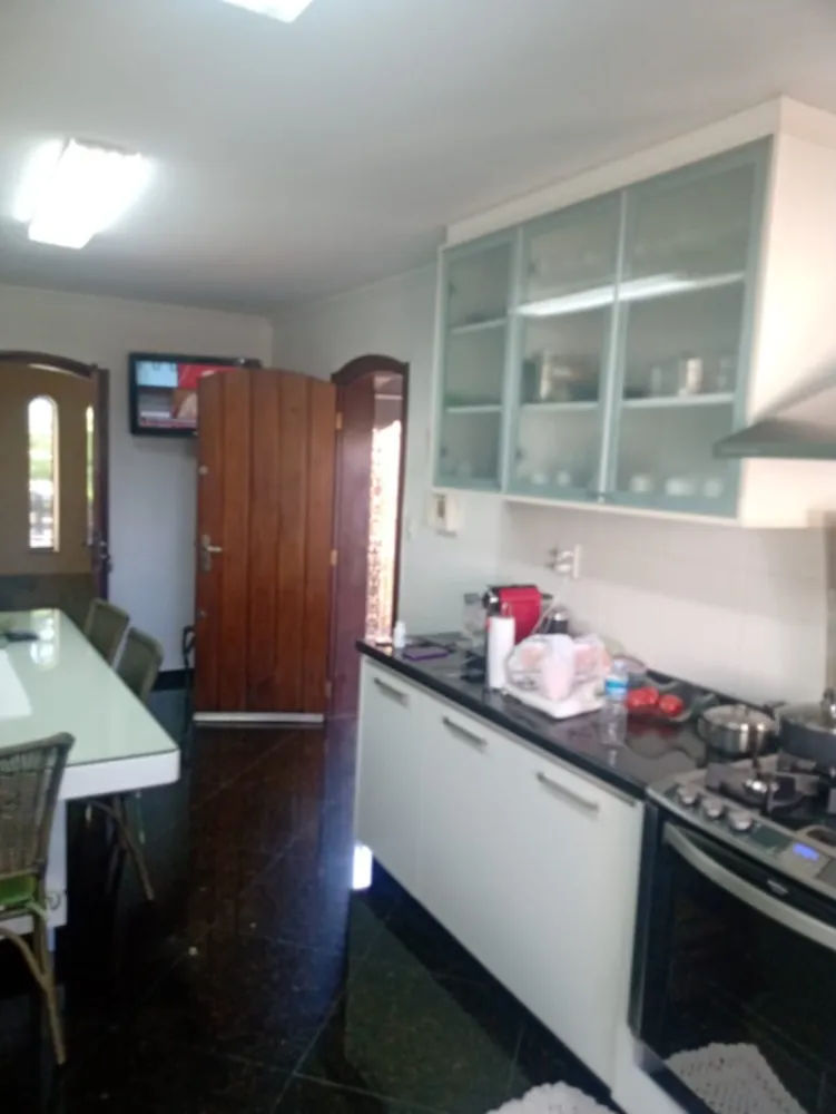 Sobrado, 4 quartos, 528 m² - Foto 4