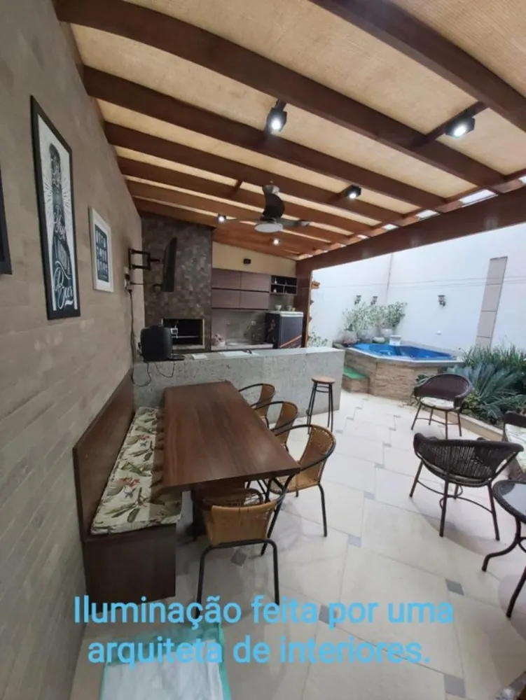 Sobrado, 4 quartos, 200 m² - Foto 1