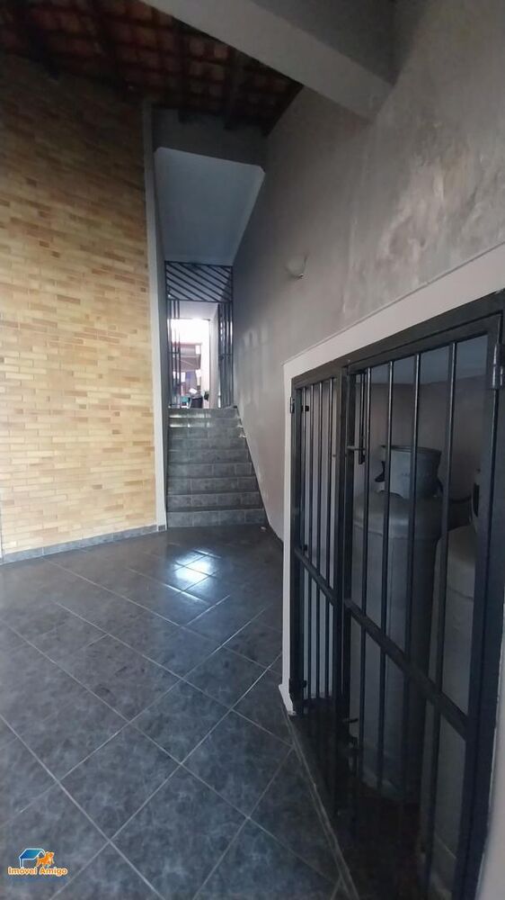 Casa, 3 quartos, 198 m² - Foto 1