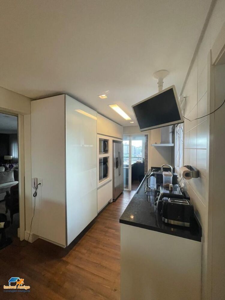 Apartamento, 3 quartos, 147 m² - Foto 1