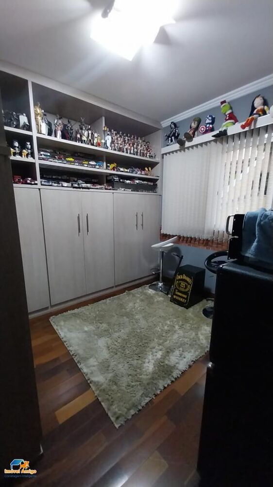 Casa, 4 quartos, 210 m² - Foto 4