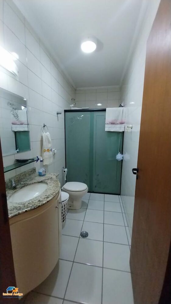 Casa, 4 quartos, 210 m² - Foto 2