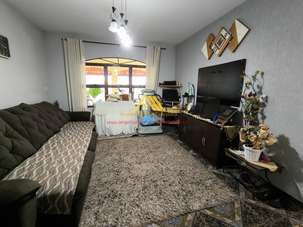 Chácara, 3 quartos, 2100 m² - Foto 5